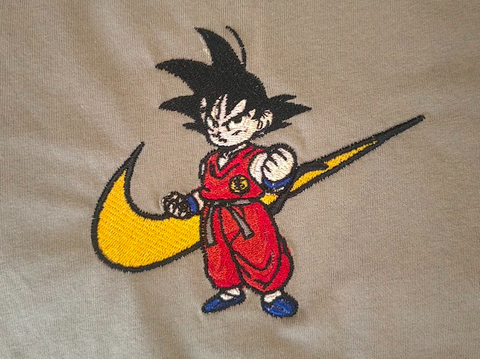 Custi Embroidered Goku T-shirt