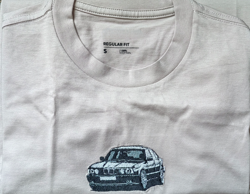 Custi Embroidered BMW T-shirt
