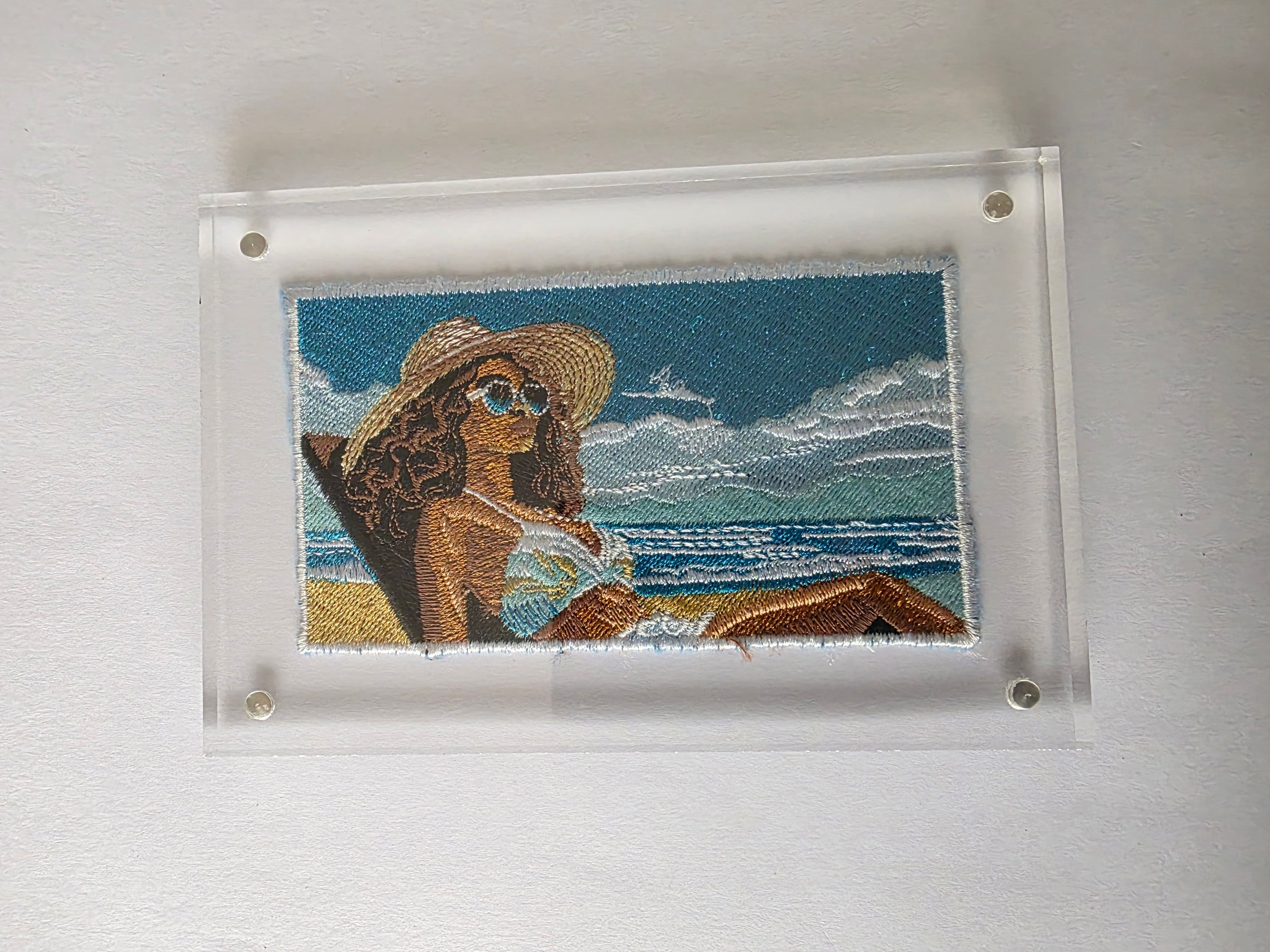 Custi Embroidered 