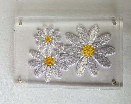 Custi Embroidered 