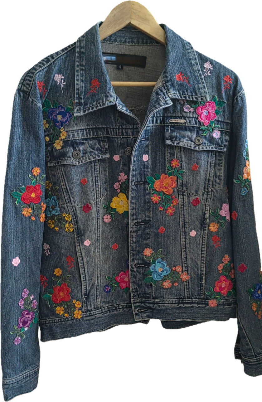 Custi Embroidered Floral Denim Jacket