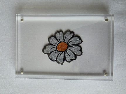 Custi Embroidered 
